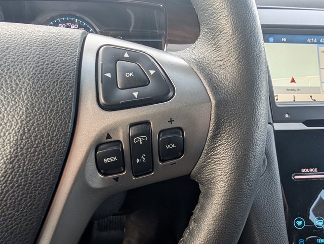 Used 2018 Ford Taurus Limited image 16