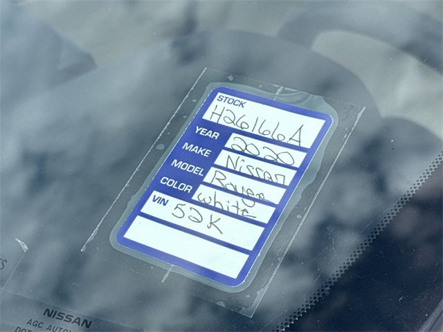 Used 2020 Nissan Rogue SV w/ Premium Package image 10