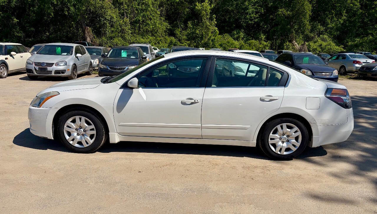 Used 2012 Nissan Altima 2.5 S w/ Value Pkg FWD image 3