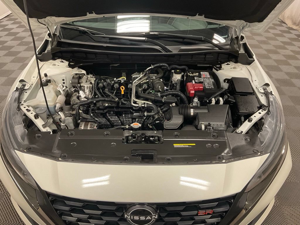 Used 2023 Nissan Altima 2.5 SR AWD/4WD image 15