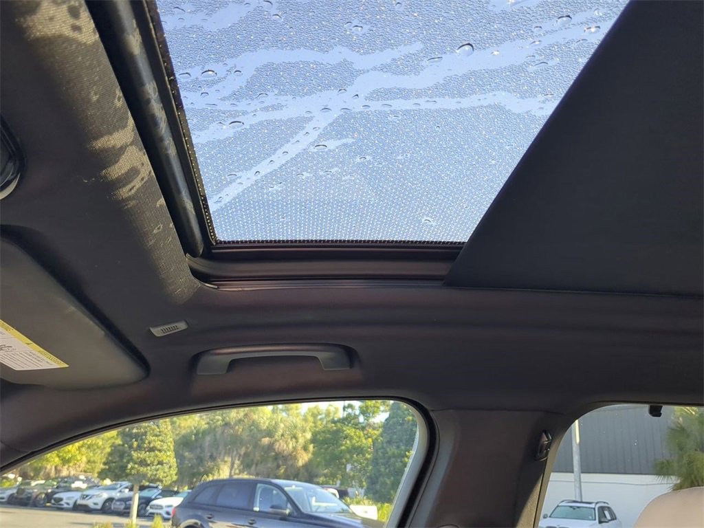 Certified 2024 BMW X5 xDrive50e w/ Executive Package image 21