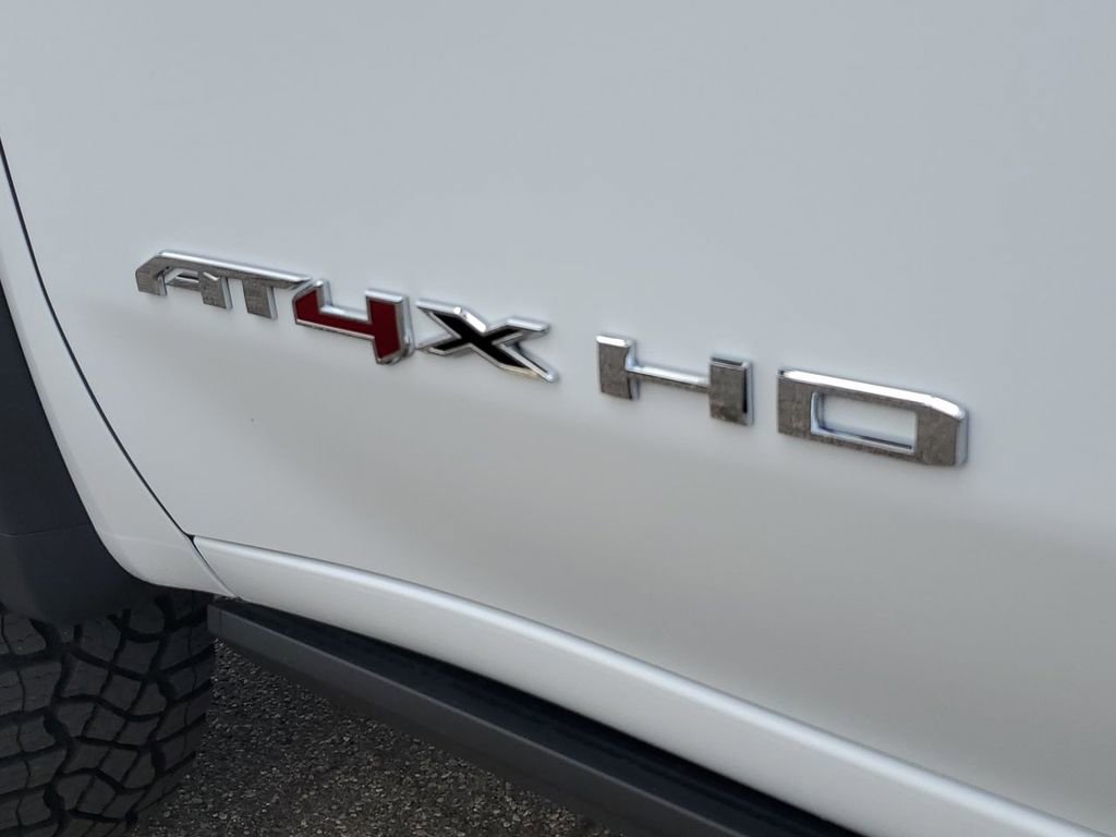 New 2026 GMC Sierra 2500 AT4X w/ AT4X AEV Edition image 33