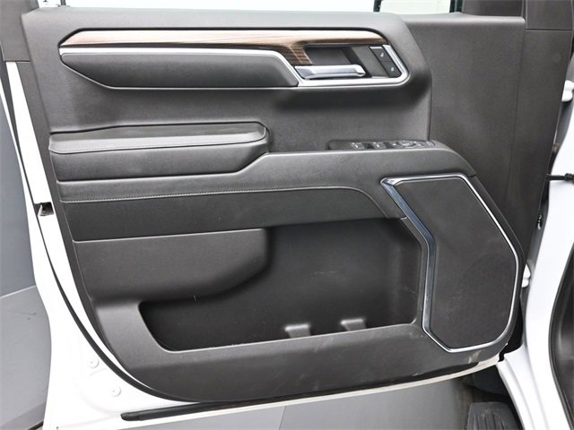 Used 2023 Chevrolet Silverado 1500 LT Trail Boss w/ Protection Package image 11