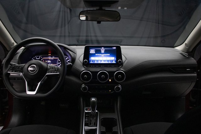 Used 2024 Nissan Sentra SV image 21