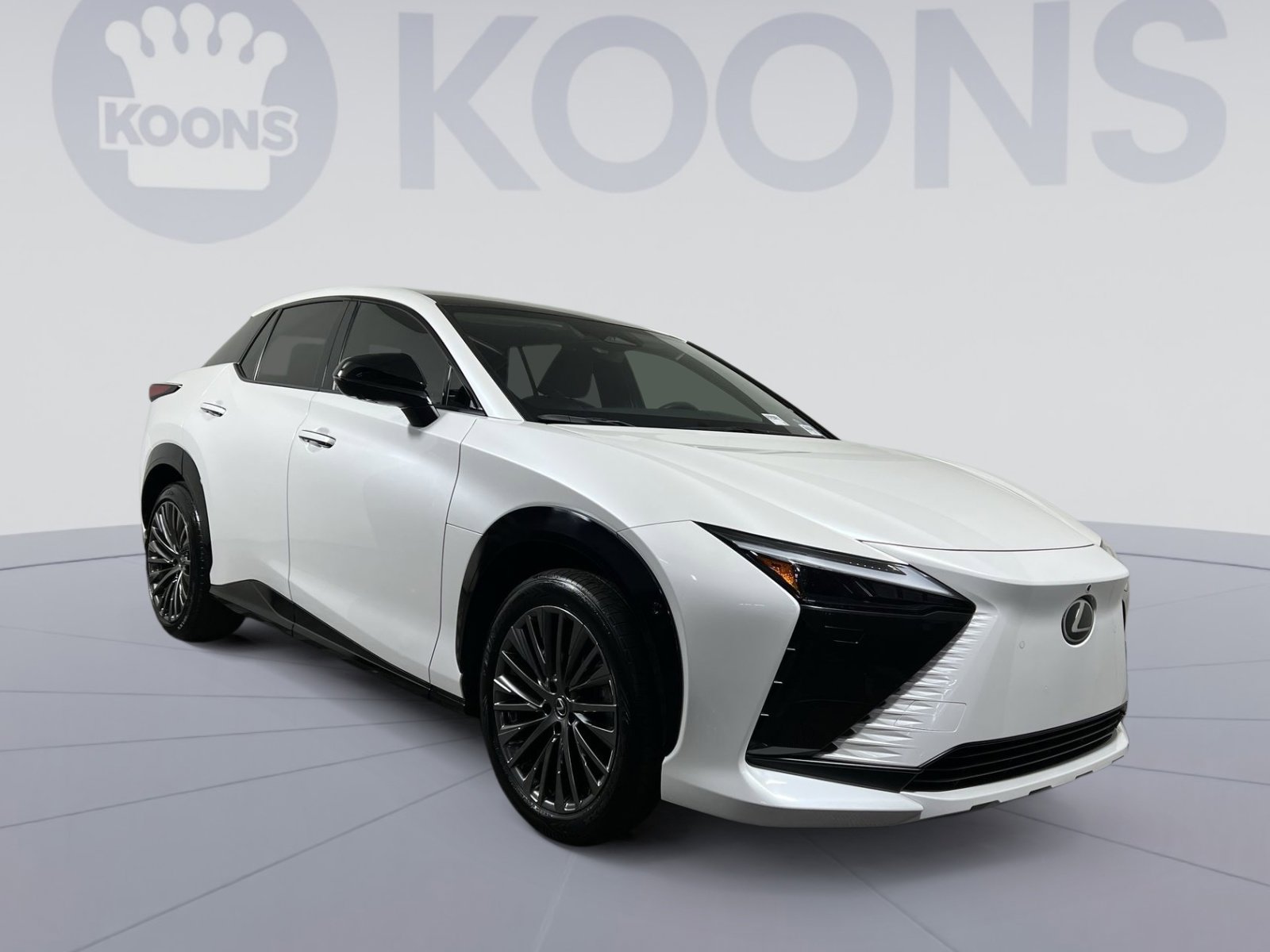 Used 2023 Lexus RZ 450e Premium w/ Accessory Package (2T) image 10