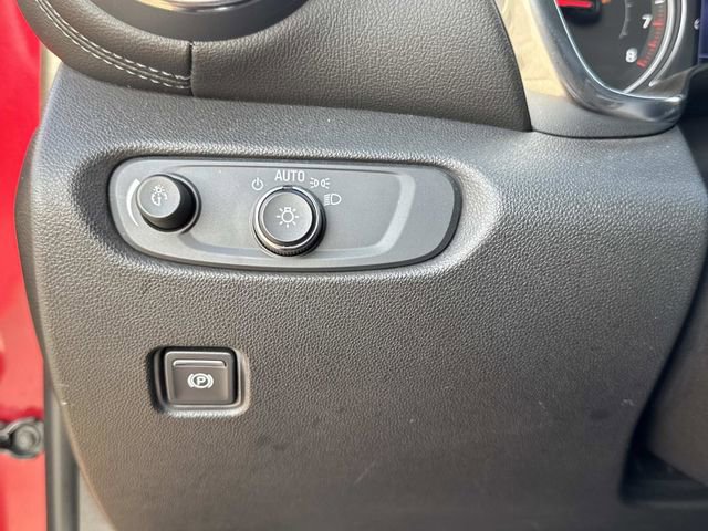 Used 2019 Chevrolet Blazer LT image 33