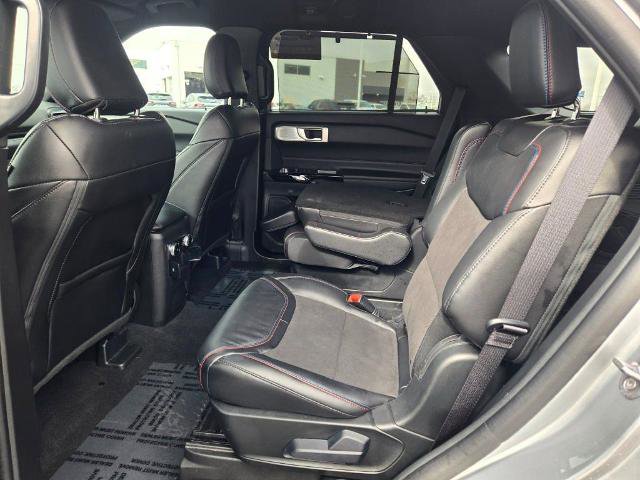 Certified 2024 Ford Explorer ST w/ Equipment Group 401A image 19