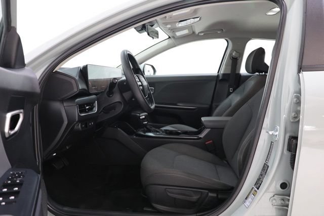 Used 2025 Kia K4 FWD image 17