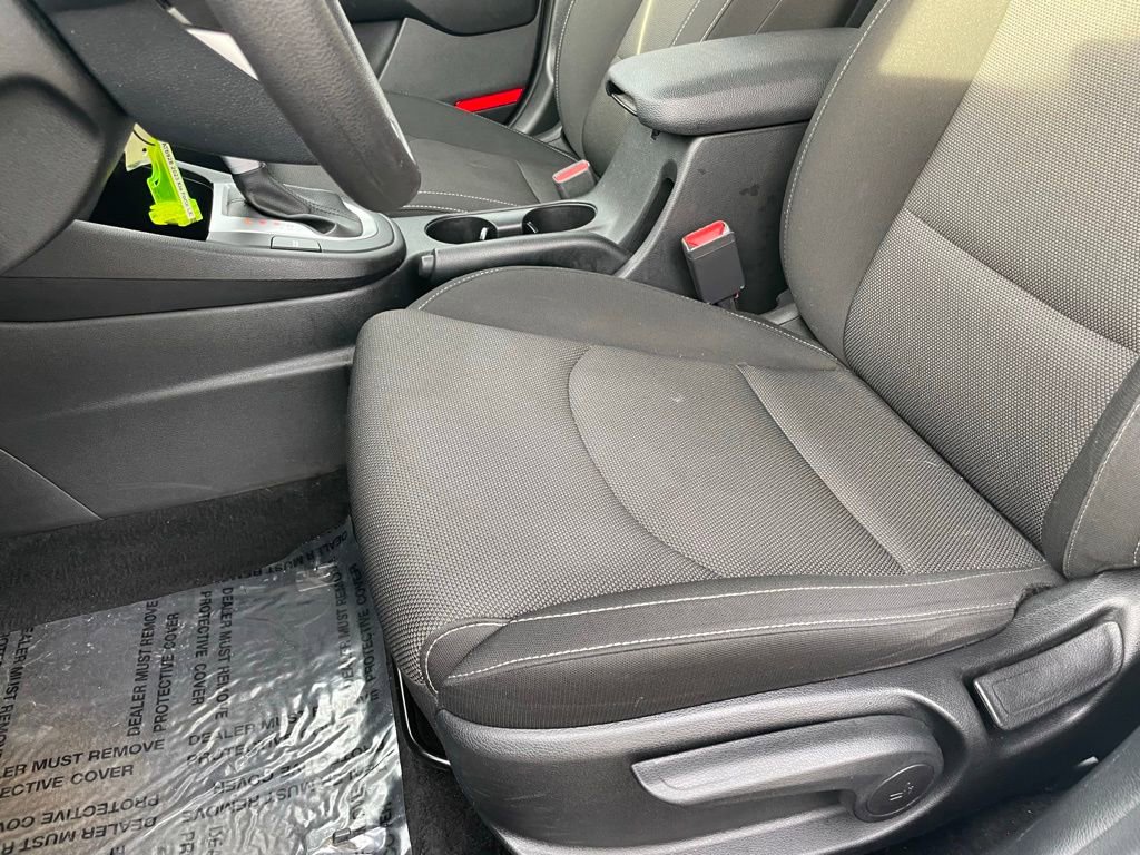 Certified 2023 Kia Forte LXS image 21