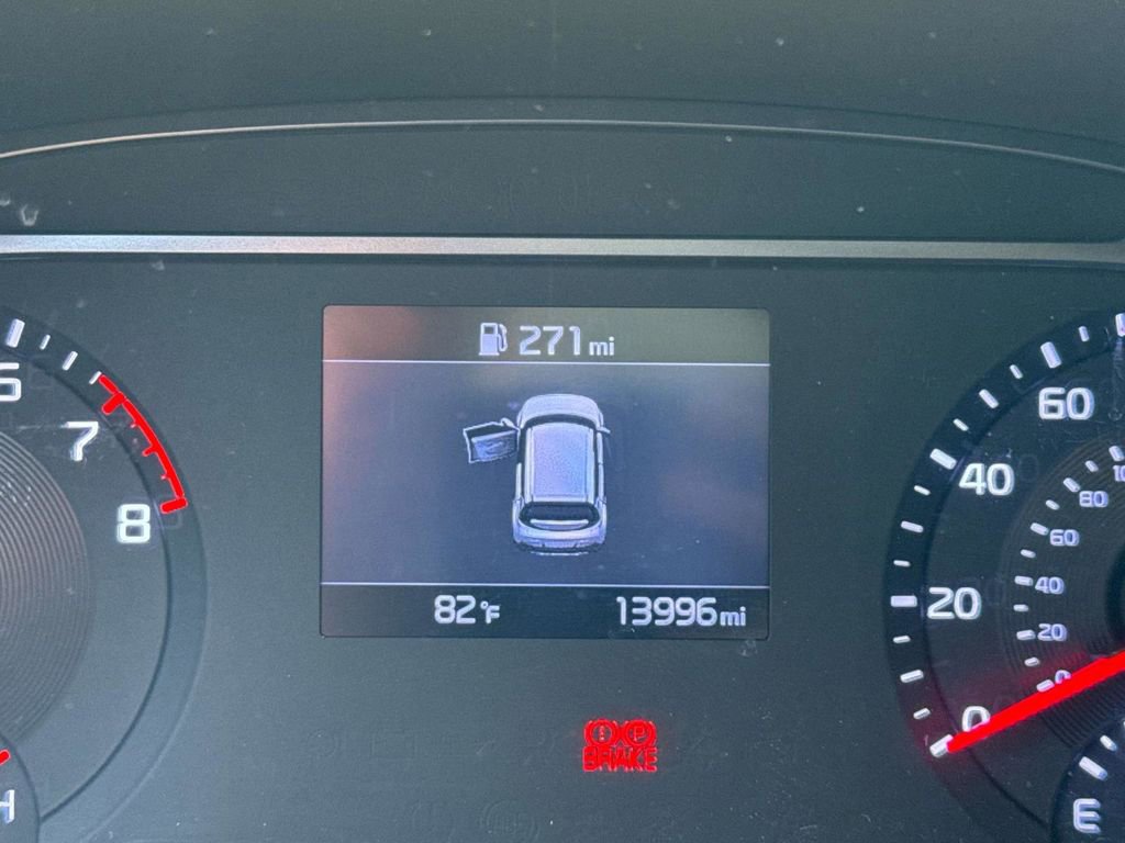 Used 2021 Kia Soul LX image 27