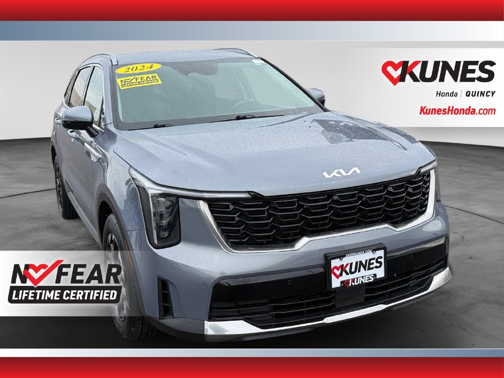 Used 2024 Kia Sorento S FWD image 1