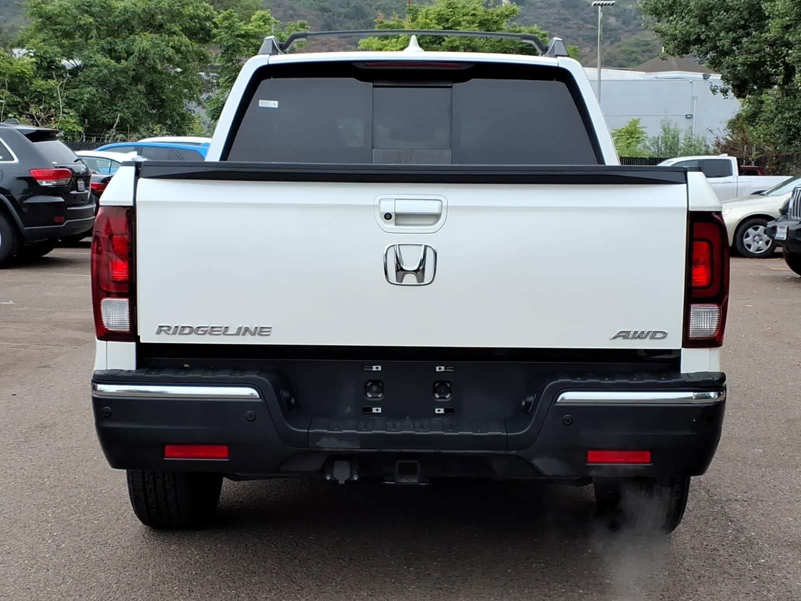 Used 2017 Honda Ridgeline RTL-E image 5