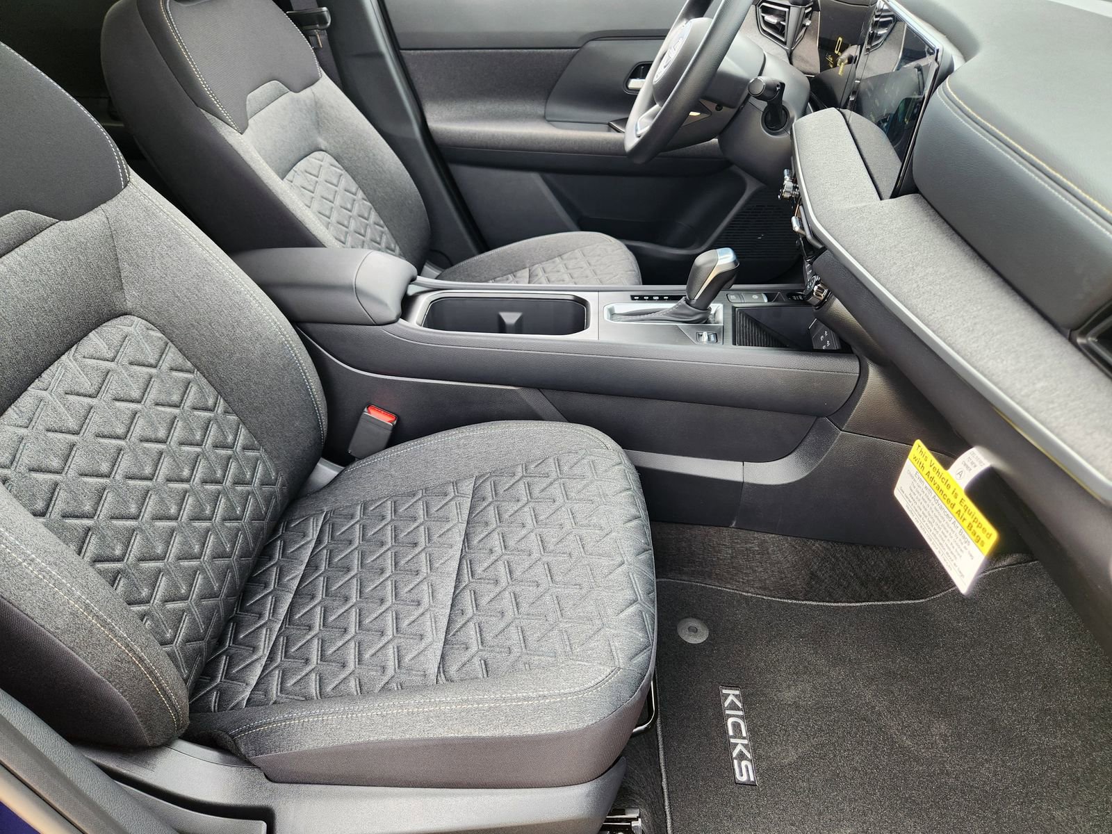 New 2026 Nissan Kicks SV image 13