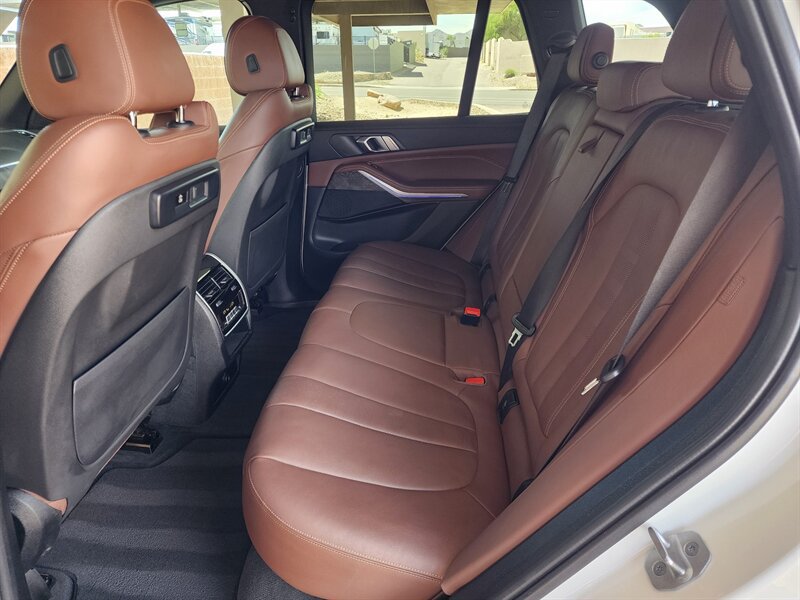 Used 2021 BMW X5 xDrive40i w/ Convenience Package AWD/4WD image 83