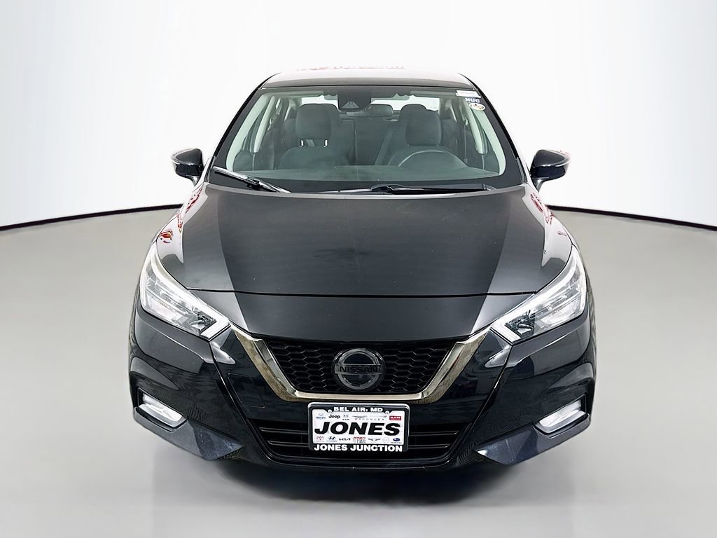 Used 2020 Nissan Versa SR w/ Convenience Package image 10