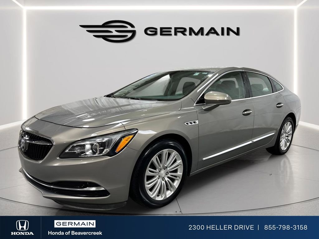 Used 2019 Buick LaCrosse Essence w/ Sights and Sounds Package image 4