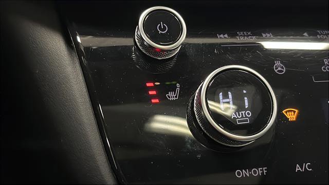 Used 2023 INFINITI QX60 Luxe AWD/4WD image 28
