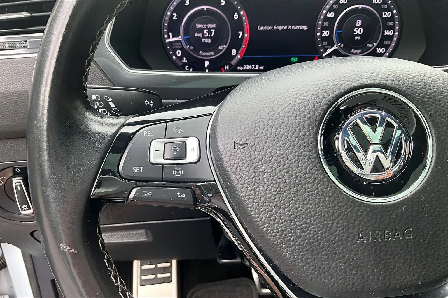 Used 2019 Volkswagen Tiguan SEL R-Line AWD/4WD image 24