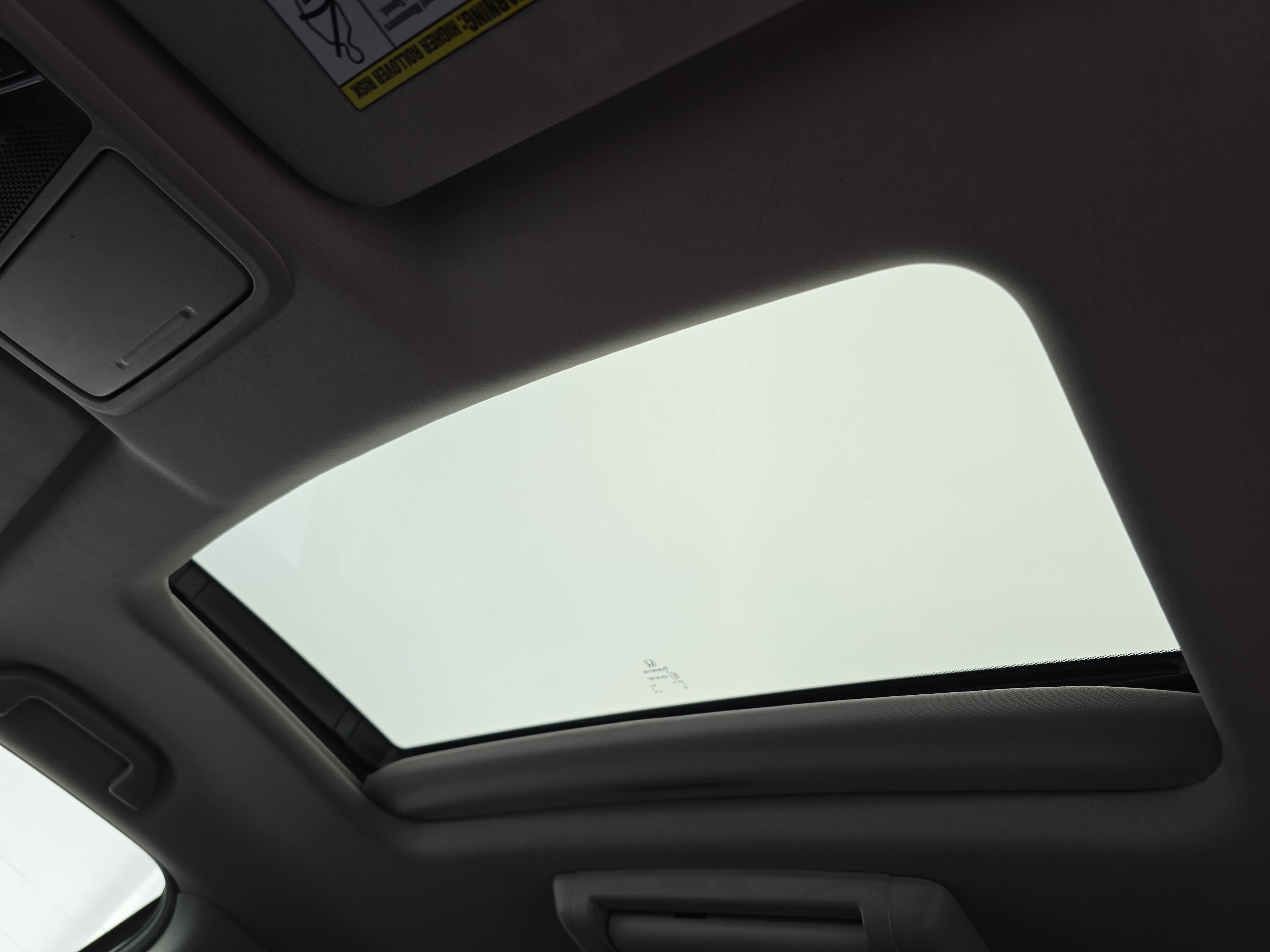 Used 2016 Honda Pilot Elite image 31