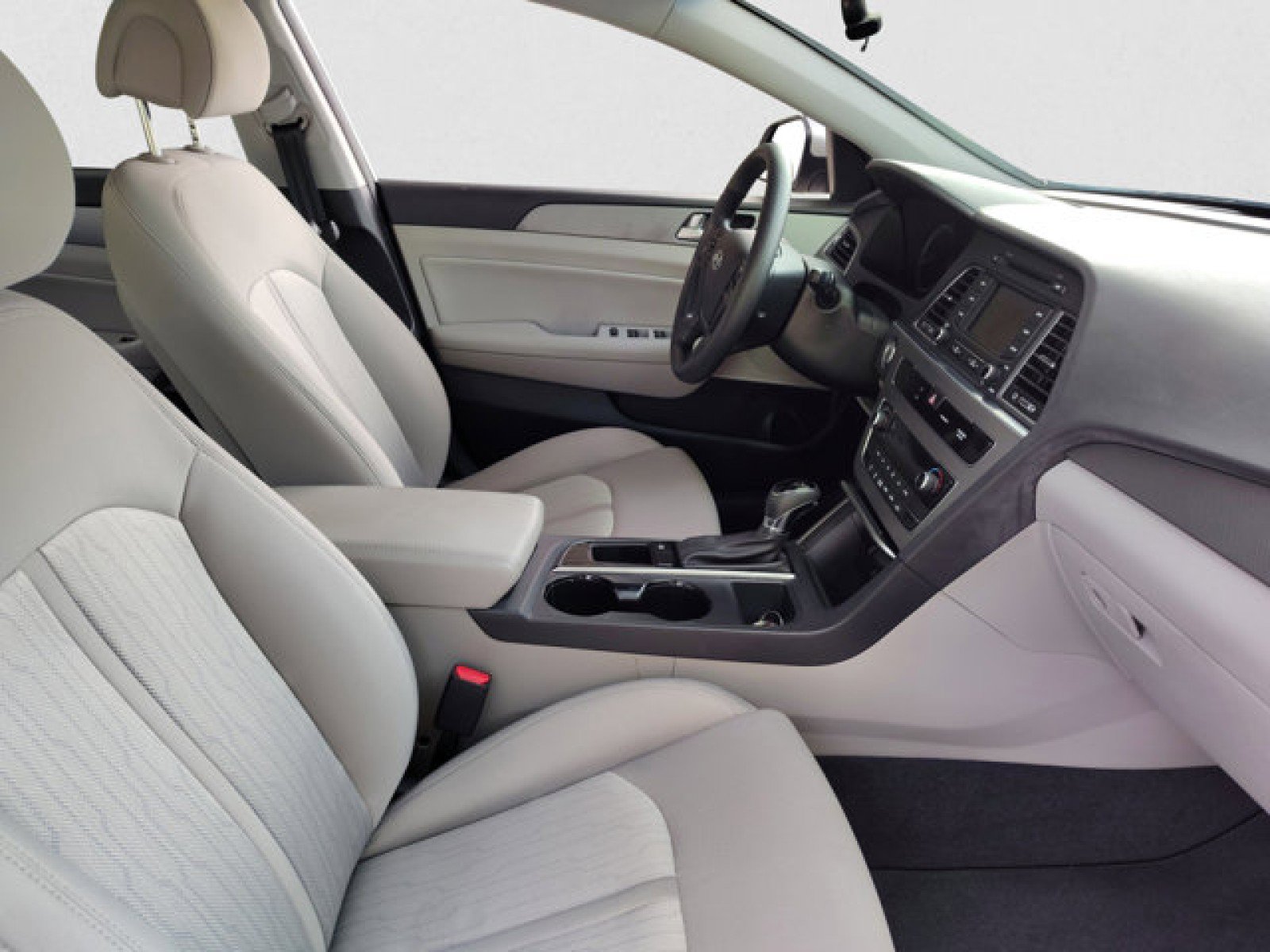 Used 2016 Hyundai Sonata SE image 18