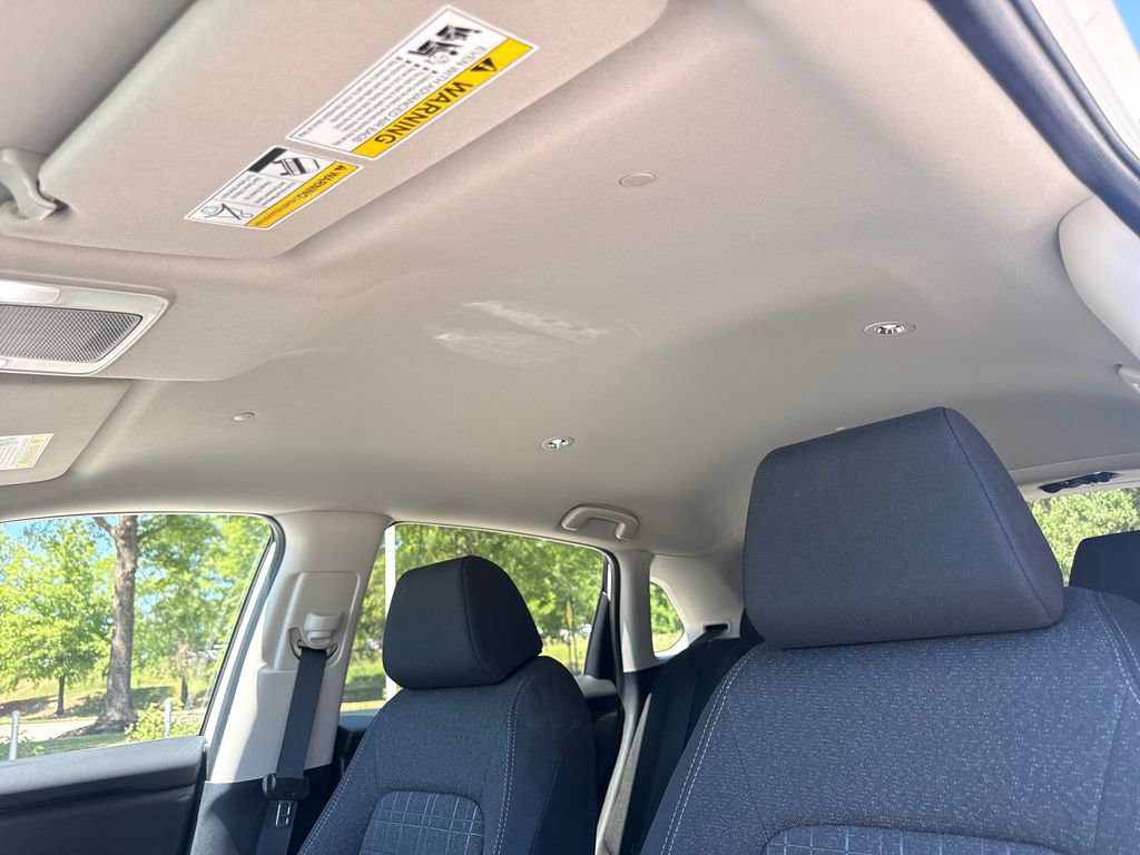 Certified 2026 Honda HR-V LX image 30
