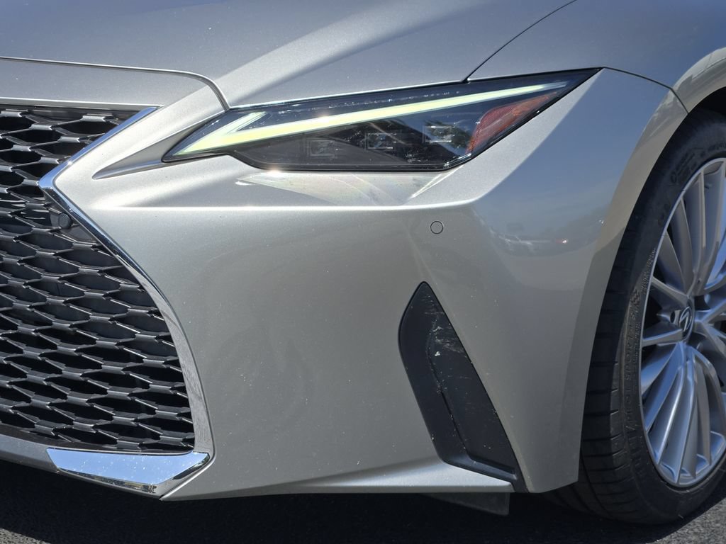 Used 2022 Lexus IS 300 w/ Premium Package RWD image 10