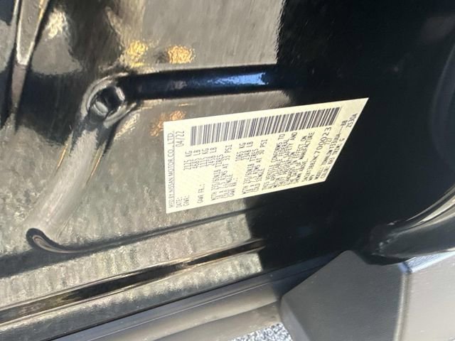 Used 2022 Nissan Rogue SV image 22