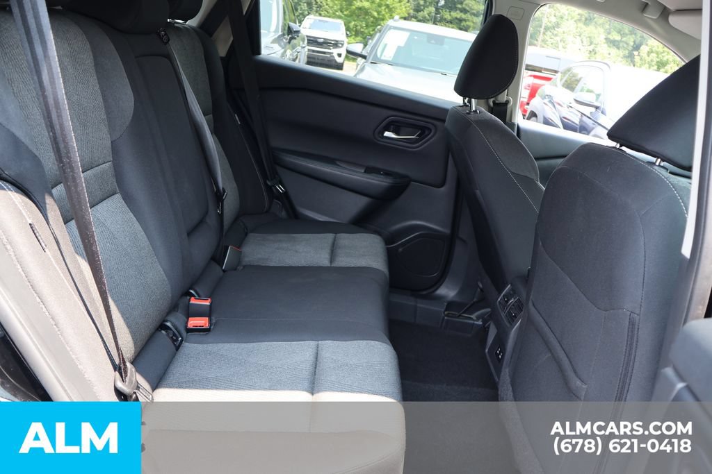 Used 2024 Nissan Rogue SV FWD image 22