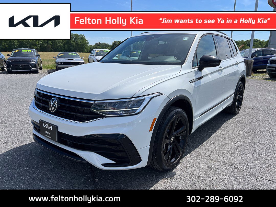 Used 2024 Volkswagen Tiguan SE R-Line