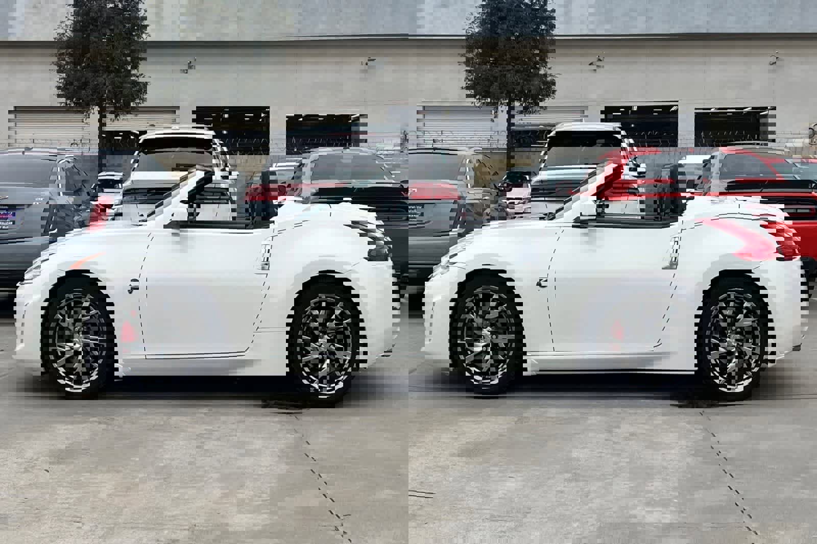 Used 2015 Nissan 370Z Touring Sport image 5