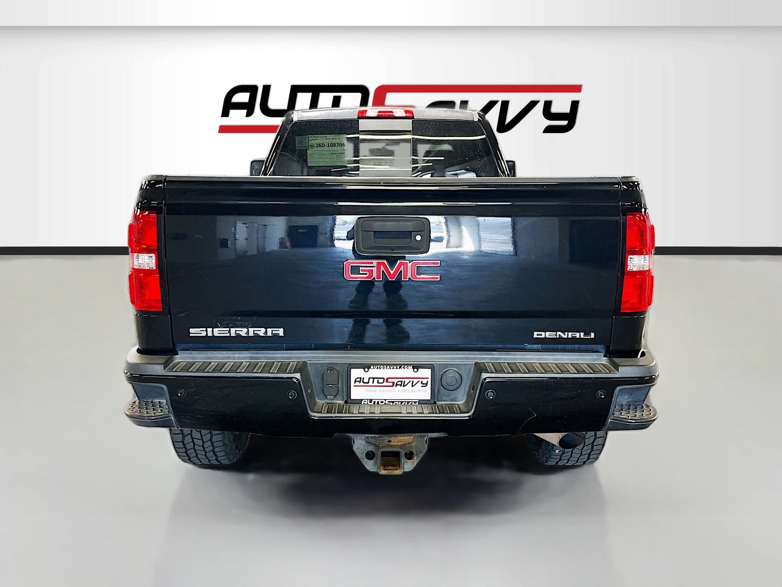 Used 2016 GMC Sierra 3500 Denali w/ Suspension Package, Off-Road AWD/4WD image 6