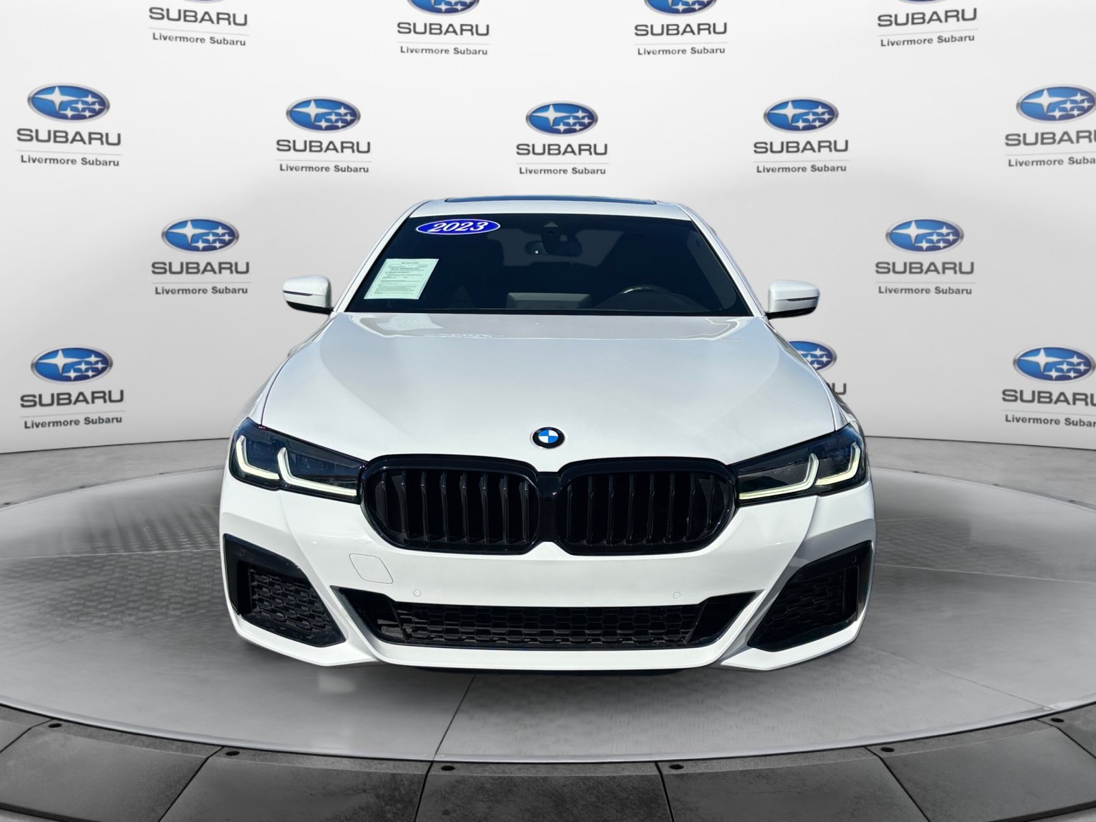 Used 2023 BMW 530i w/ M Sport Package RWD image 9