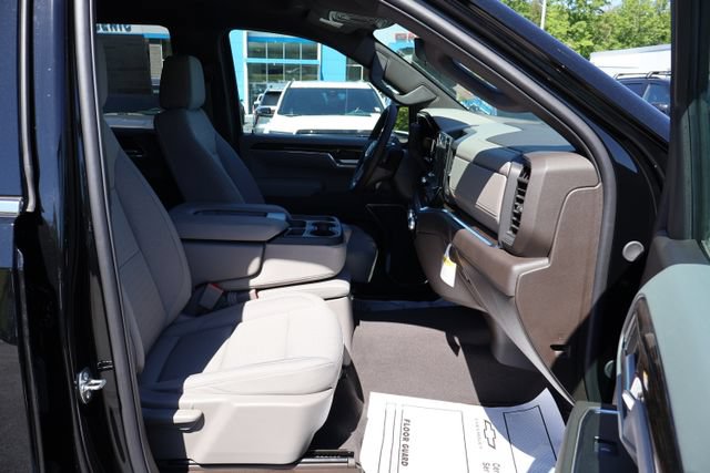 New 2026 GMC Sierra 1500 SLE w/ Preferred Package AWD/4WD image 25