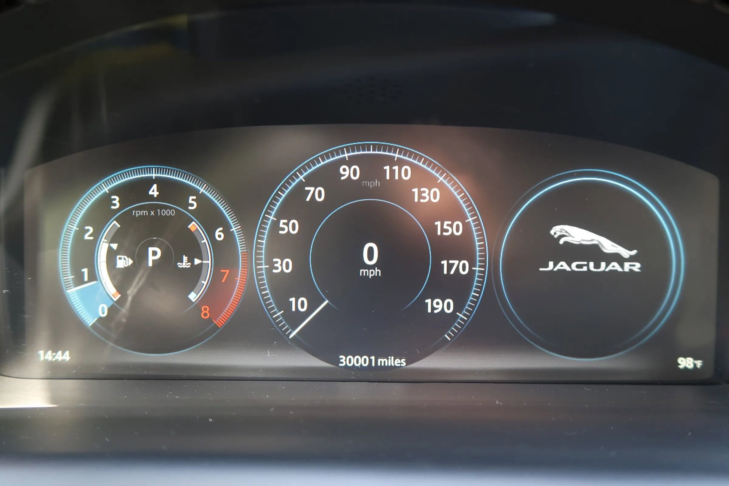 Used 2019 Jaguar XJ R-Sport RWD image 34