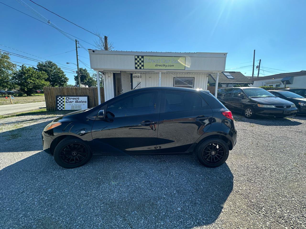 Used 2013 MAZDA MAZDA2 Sport FWD image 2