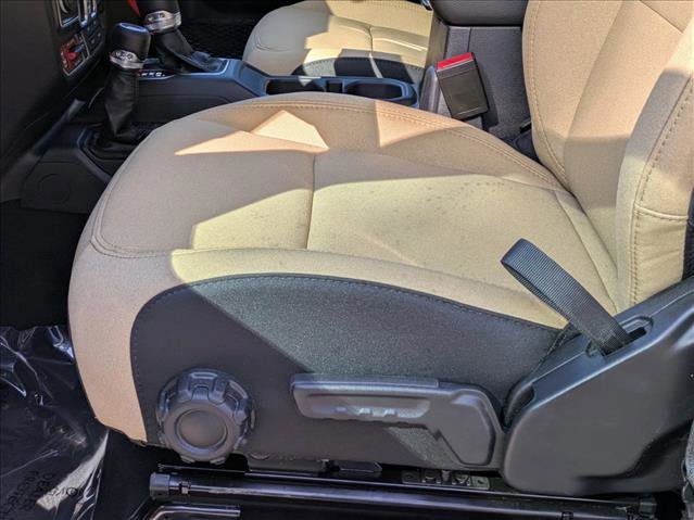 New 2026 Jeep Gladiator Sport video 4