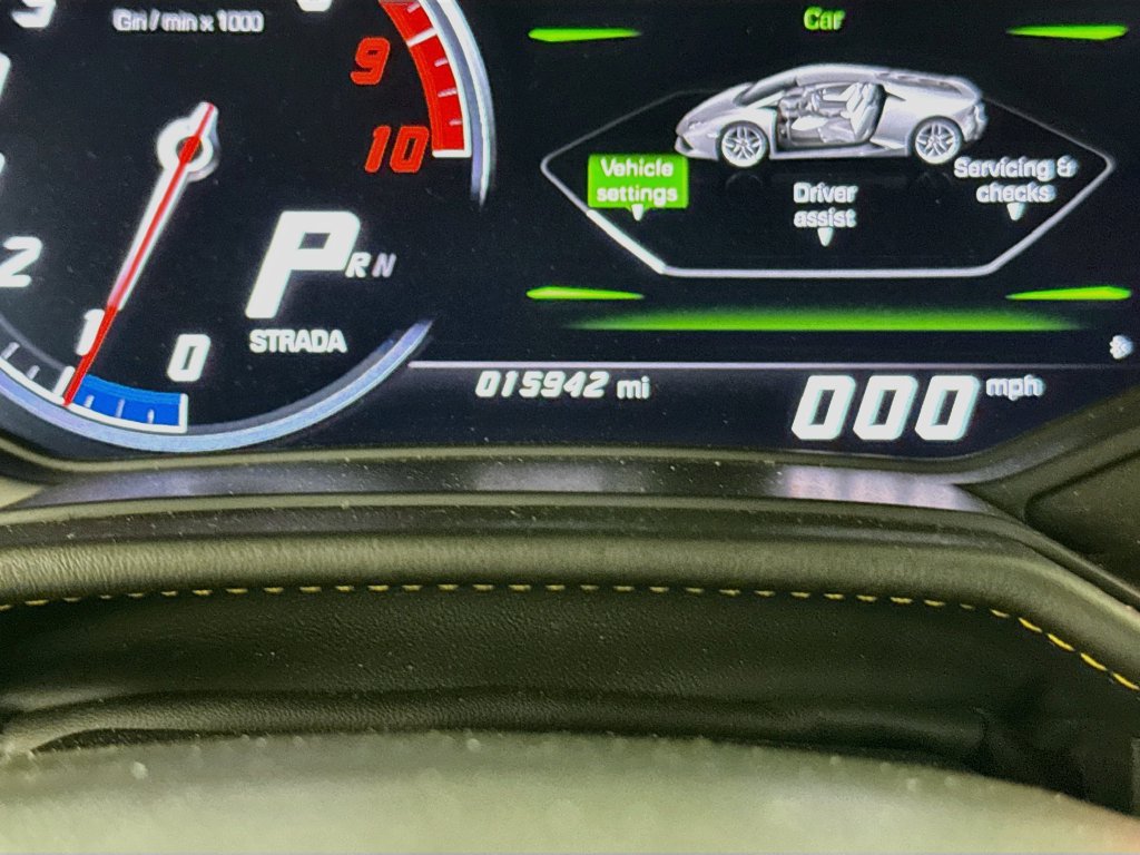 Used 2017 Lamborghini Huracan LP 580-2 RWD image 12