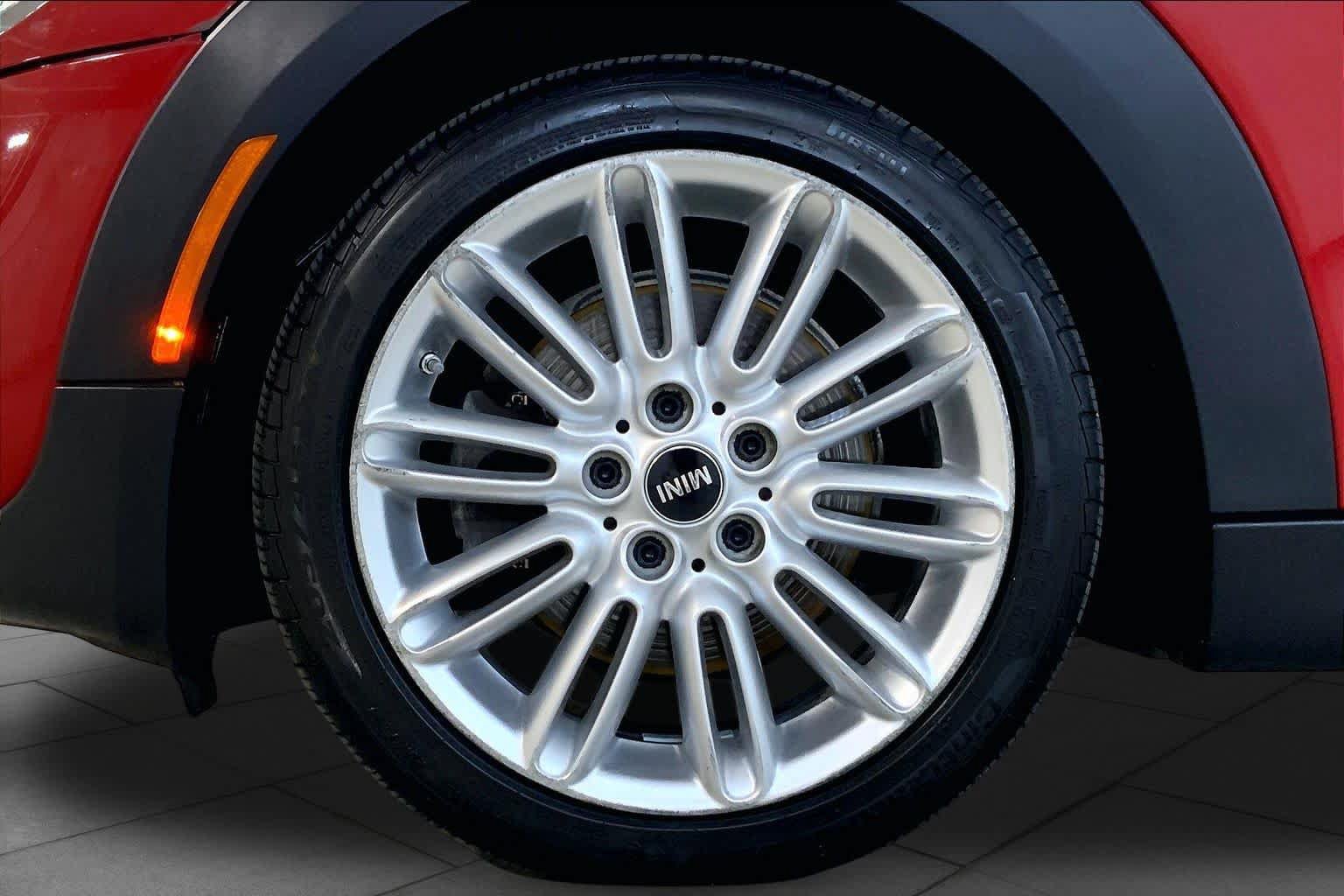 Used 2016 MINI Cooper S FWD image 10