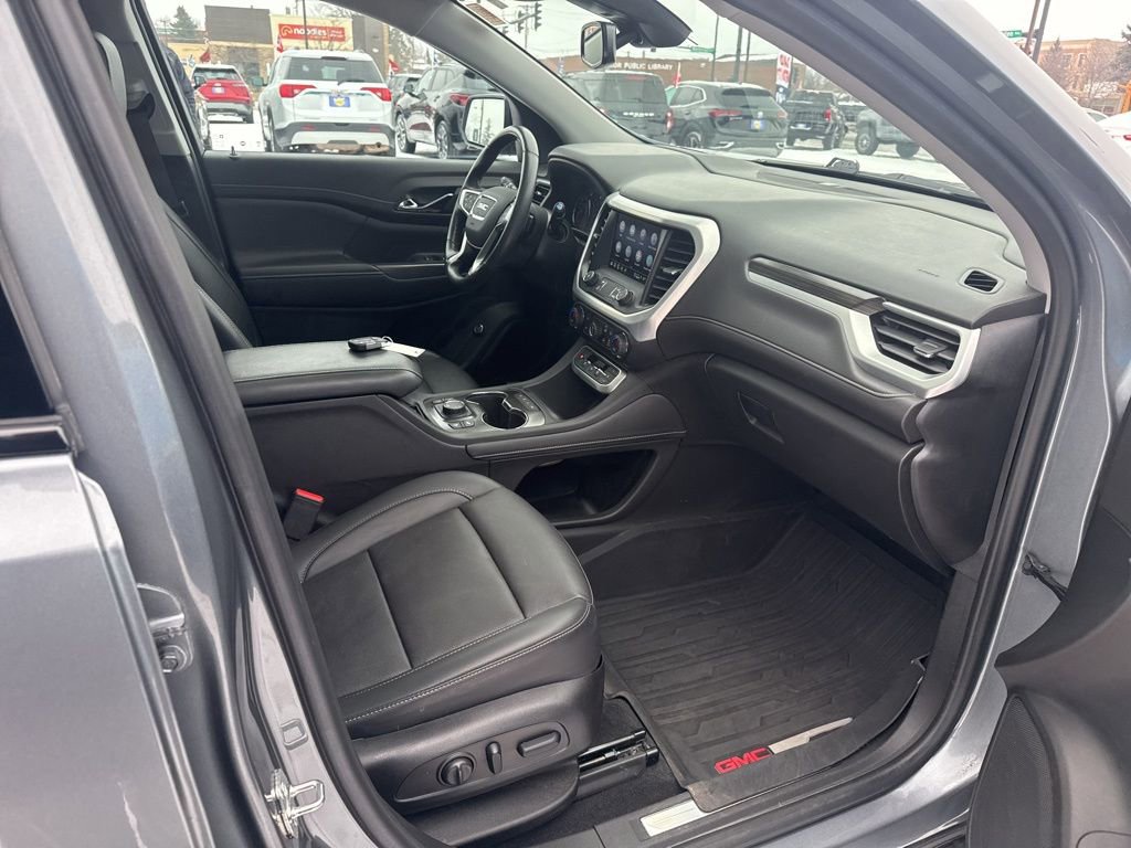 Used 2022 GMC Acadia SLT w/ Elevation Edition image 39