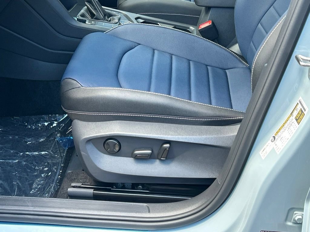 New 2026 Volkswagen Taos SEL AWD/4WD image 16