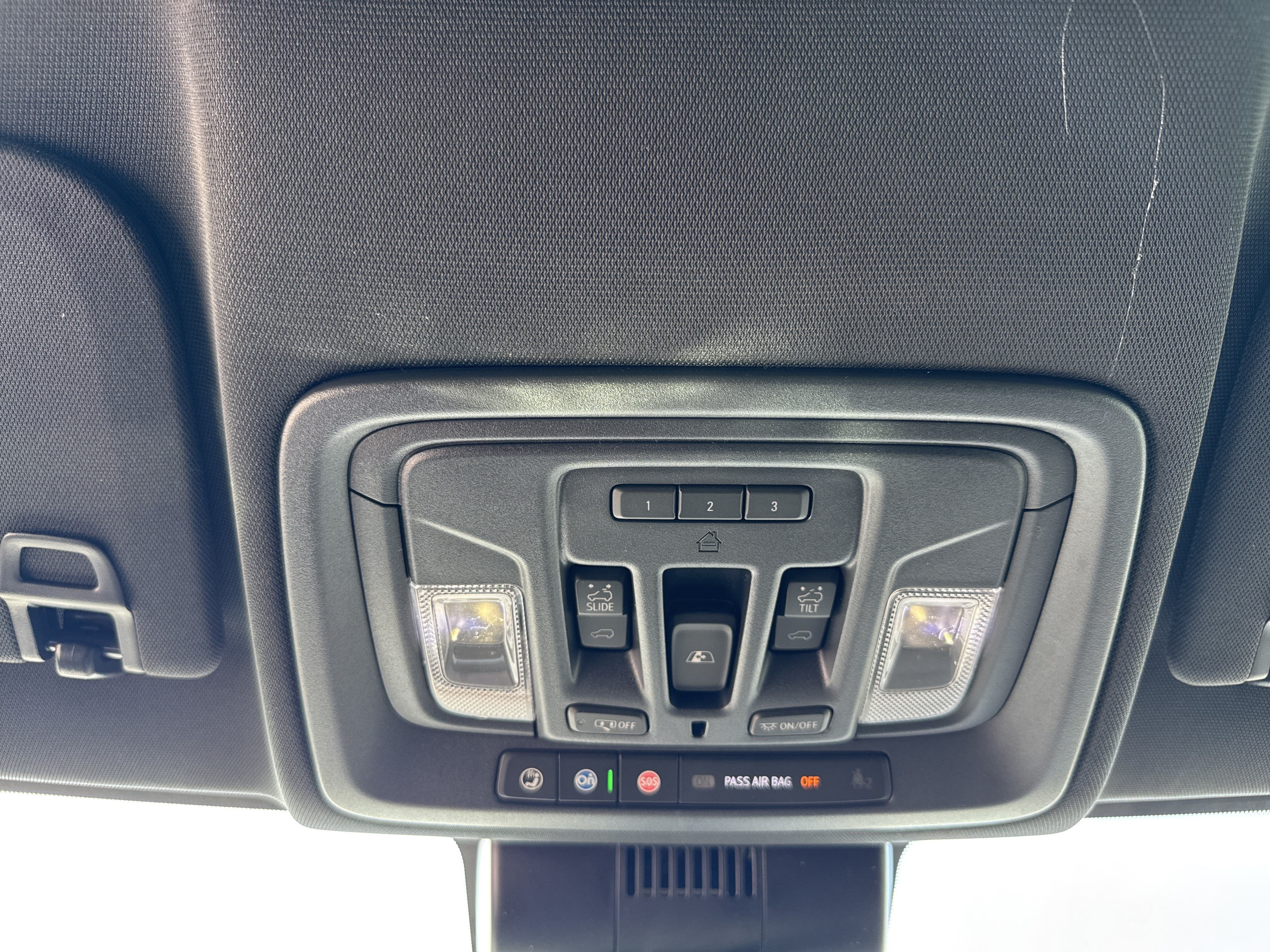 New 2026 GMC Sierra 1500 AT4 w/ AT4 Premium Package AWD/4WD image 28