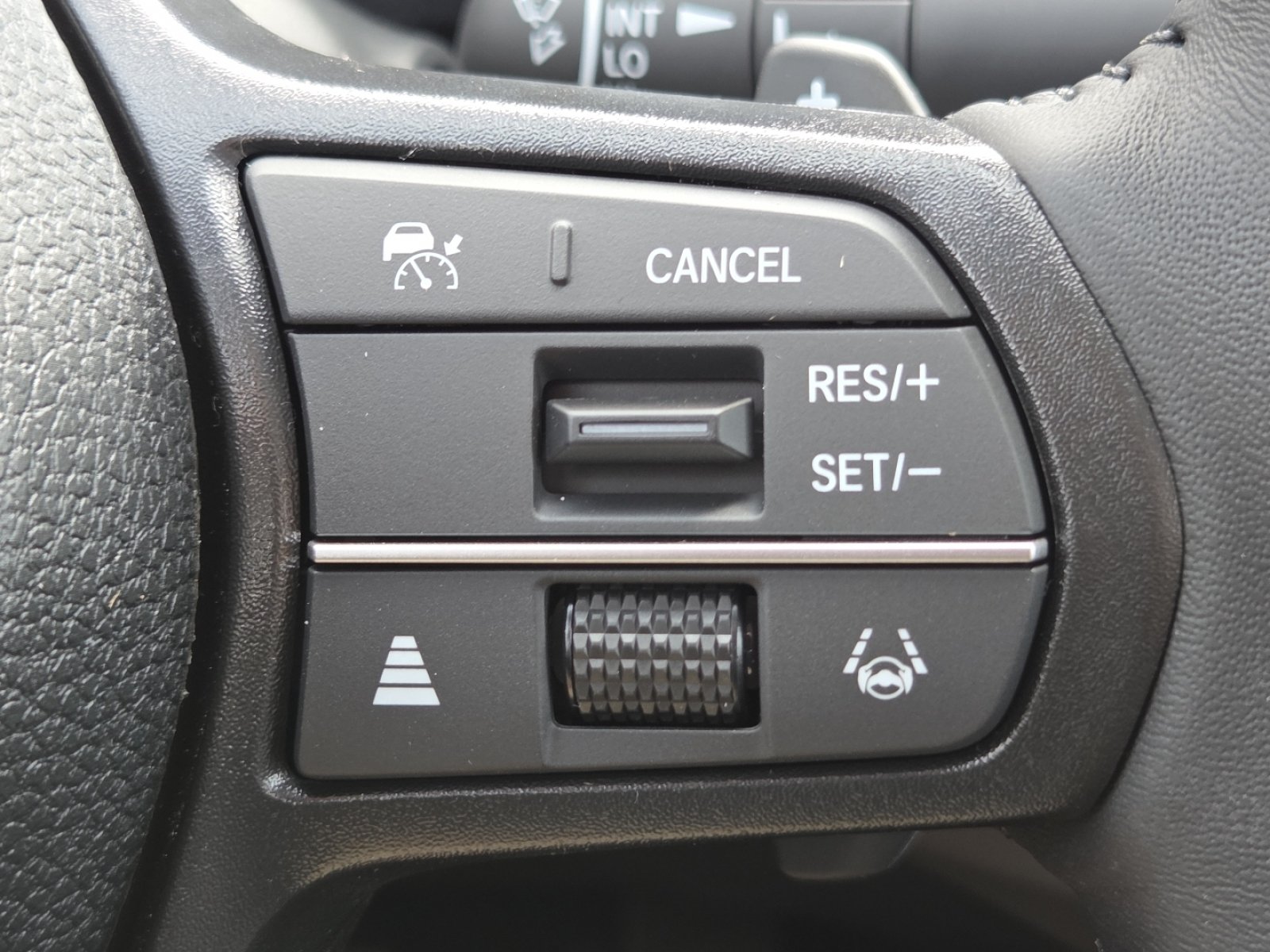 New 2026 Honda Accord EX-L image 9