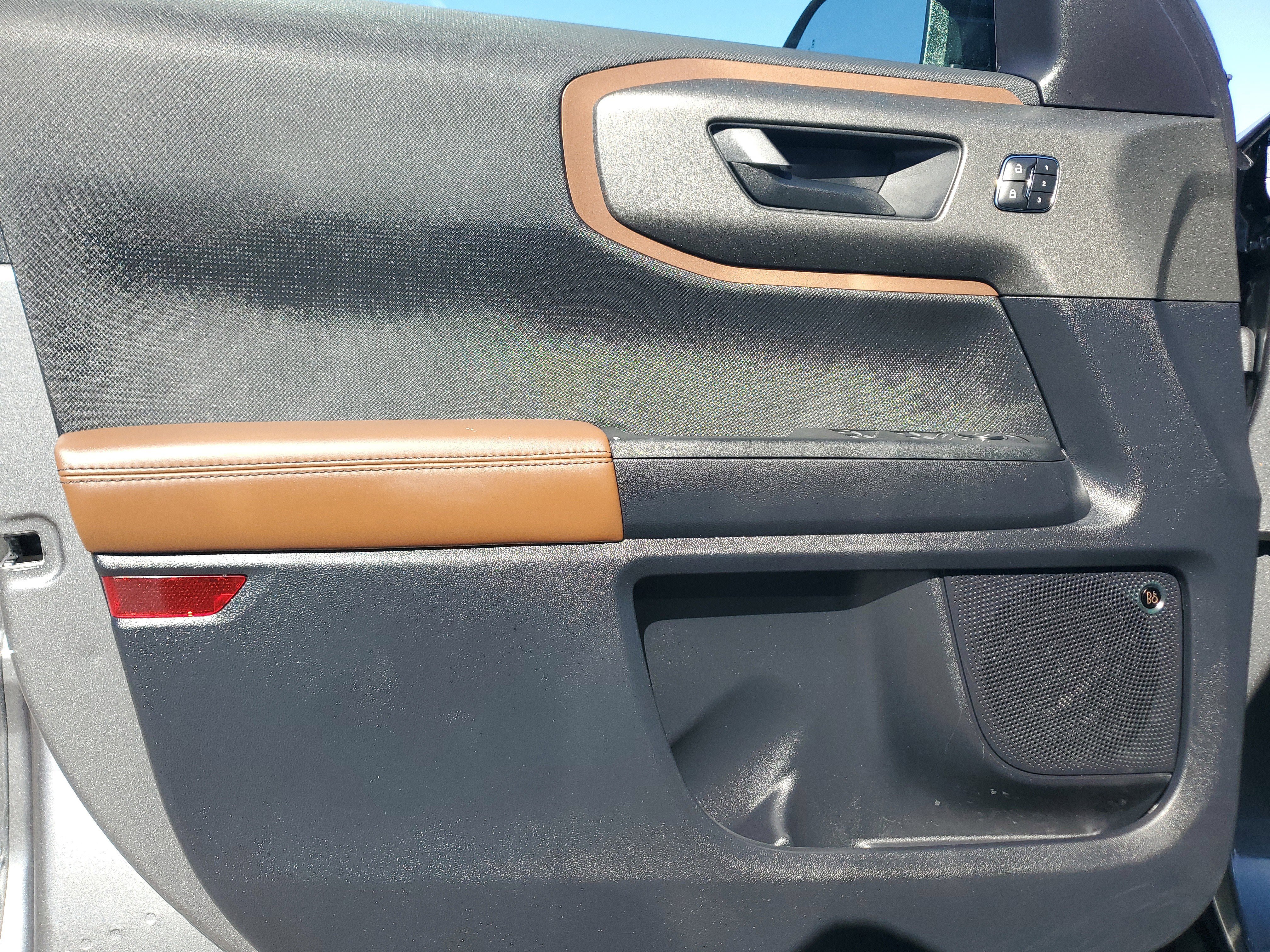 Used 2025 Ford Bronco Sport Outer Banks w/ Outer Banks Tech Package+ image 27