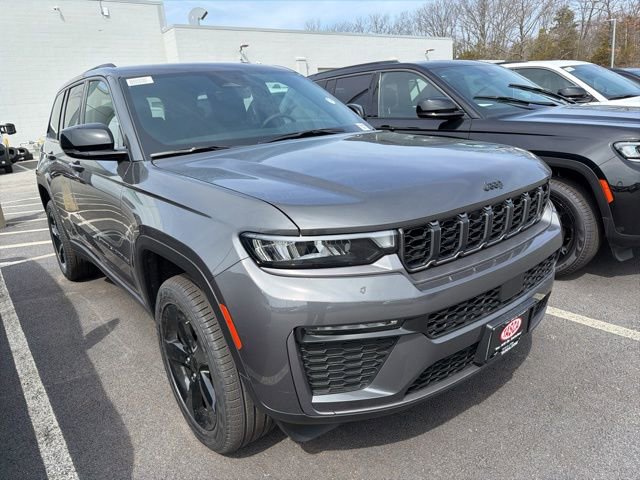 New 2026 Jeep Grand Cherokee Limited w/ Limited Altitude Package