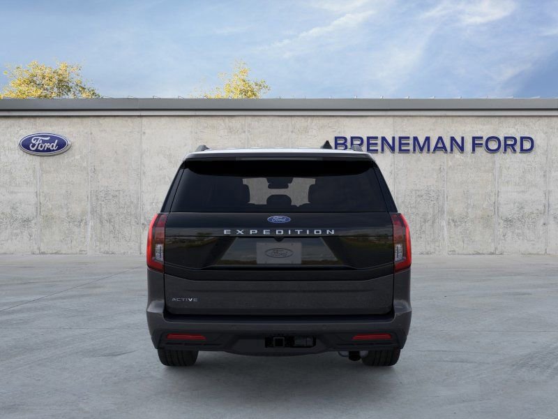 New 2026 Ford Expedition Active image 5