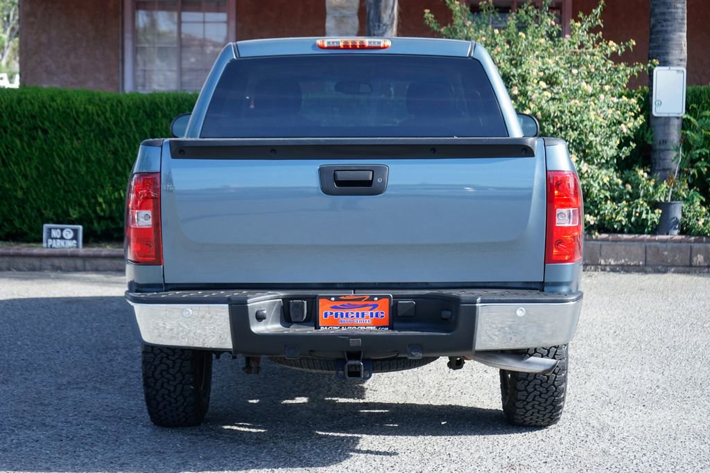 Used 2013 Chevrolet Silverado 1500 LT w/ All-Star Edition AWD/4WD image 7