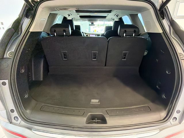 Used 2020 Buick Enclave Avenir w/ Avenir Technology Package AWD/4WD image 23