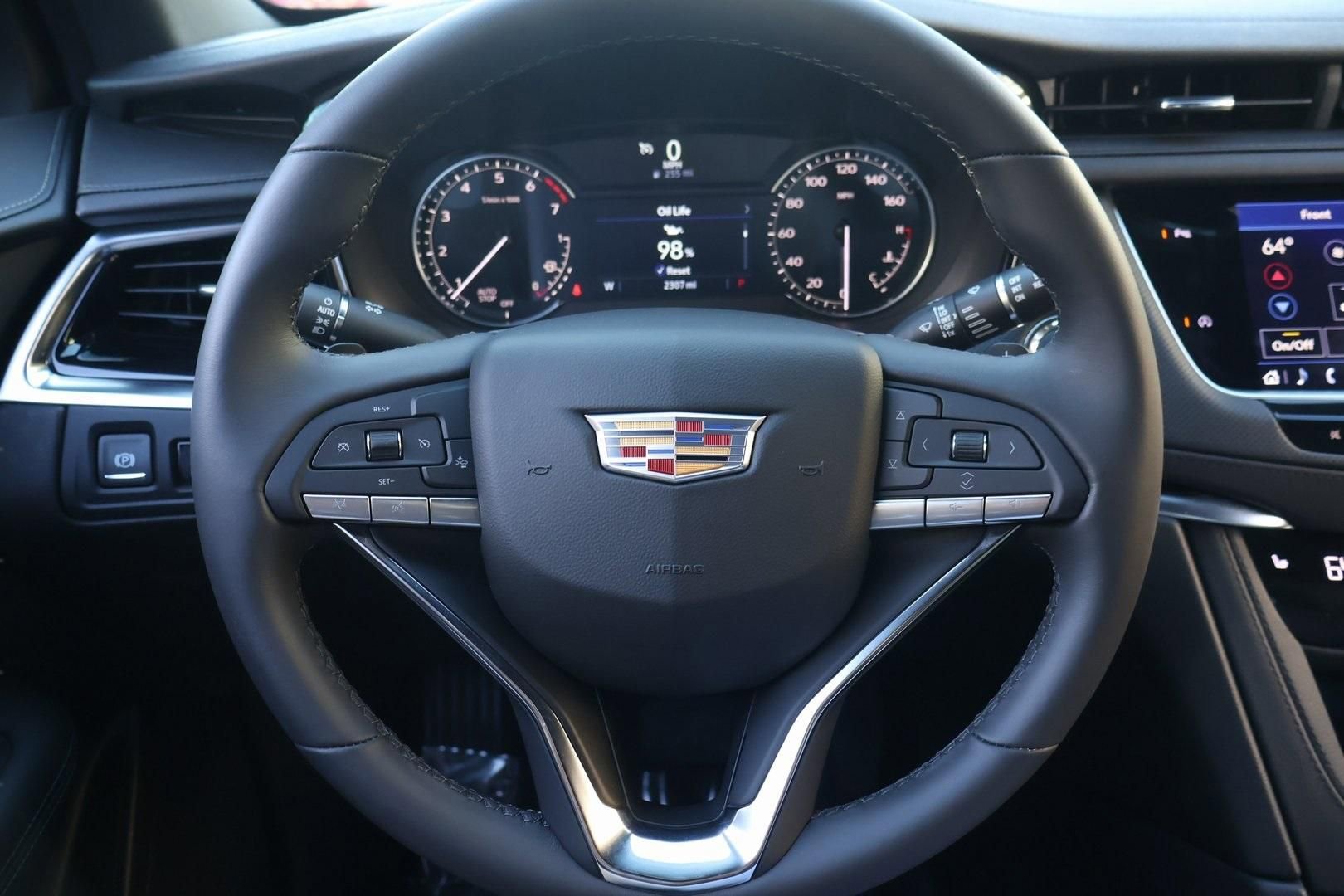 New 2025 Cadillac XT6 Luxury FWD image 20
