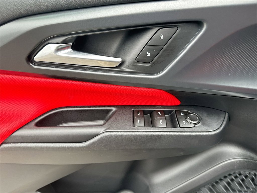 New 2026 Chevrolet Equinox EV RS image 15