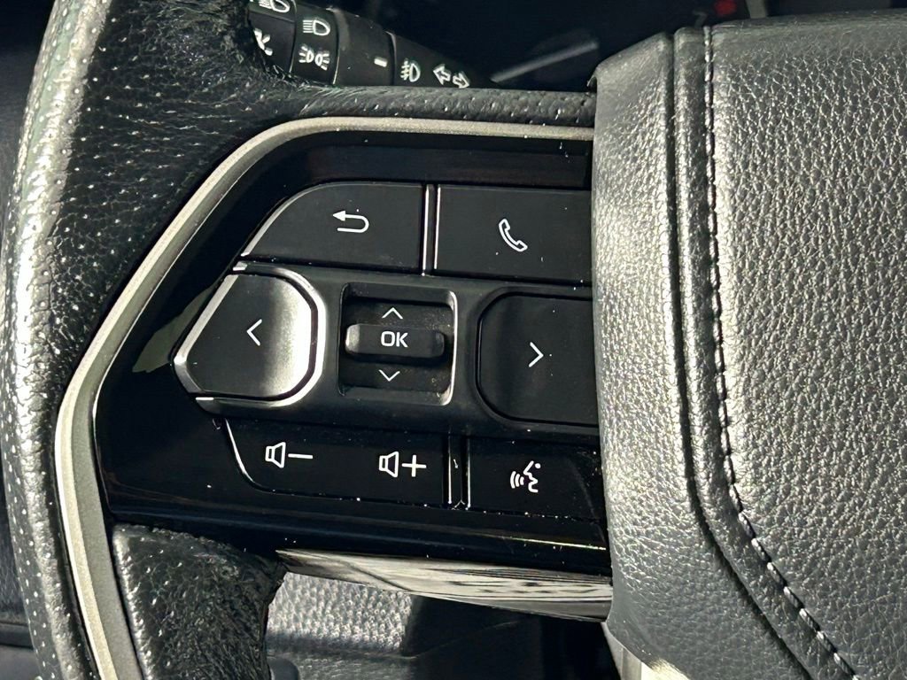 Used 2022 Toyota Tundra SR5 AWD/4WD image 27